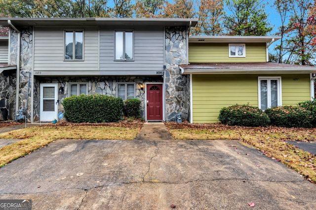 1695 Wynndowne Trail SE, Smyrna, GA 30080