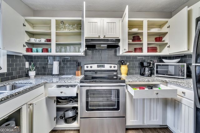 1695 Wynndowne Trail SE, Smyrna, GA 30080