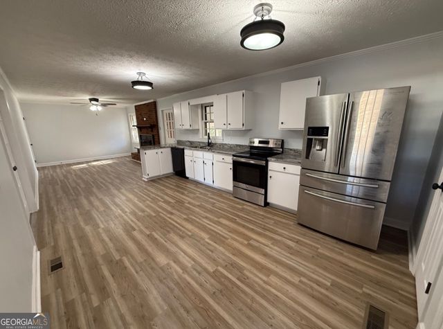1612 Knox Street, Dublin, GA 31021