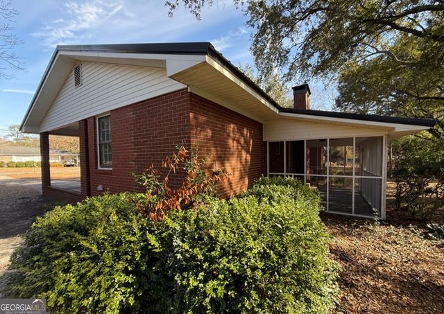 1612 Knox Street, Dublin, GA 31021