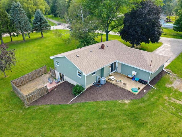 5110 N Waverly Drive, Milton, WI 53563
