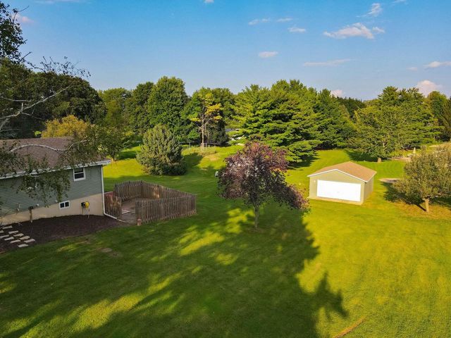 5110 N Waverly Drive, Milton, WI 53563
