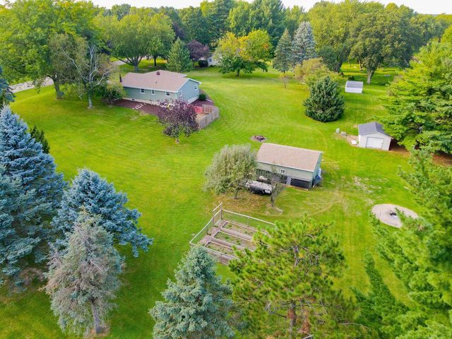 5110 N Waverly Drive, Milton, WI 53563