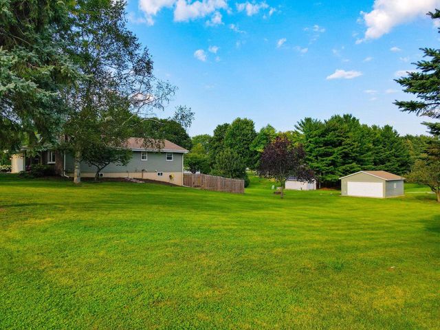 5110 N Waverly Drive, Milton, WI 53563