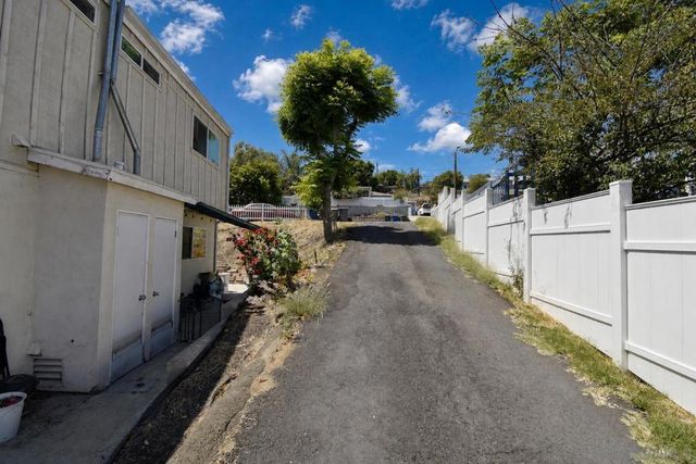 1971 1973 ENSENADA, Lemon Grove, CA 91945
