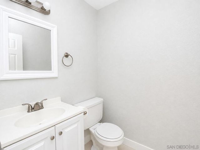 1971 1973 ENSENADA, Lemon Grove, CA 91945