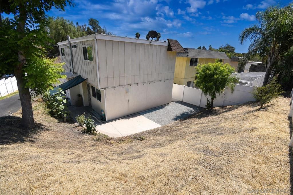 1971 1973 ENSENADA, Lemon Grove, CA 91945