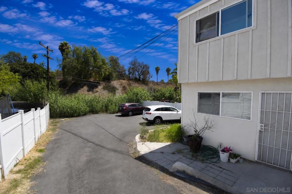 1971 1973 ENSENADA, Lemon Grove, CA 91945 — photo 2