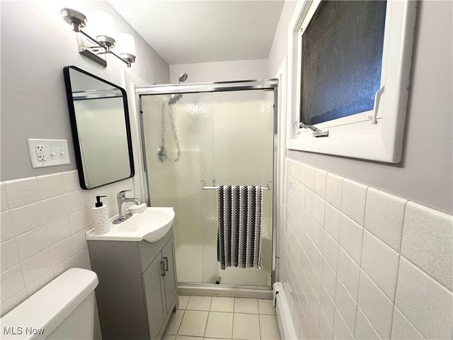 7610 Royal Ridge Drive, Parma, OH 44129