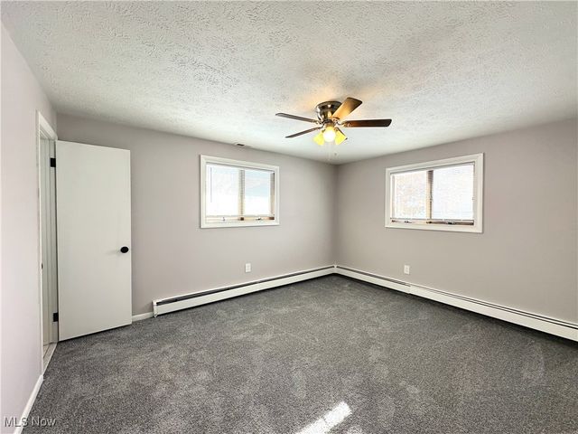 7610 Royal Ridge Drive, Parma, OH 44129