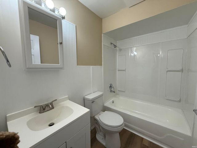 842 844 Stanley Avenue, Evansville, IN 47711