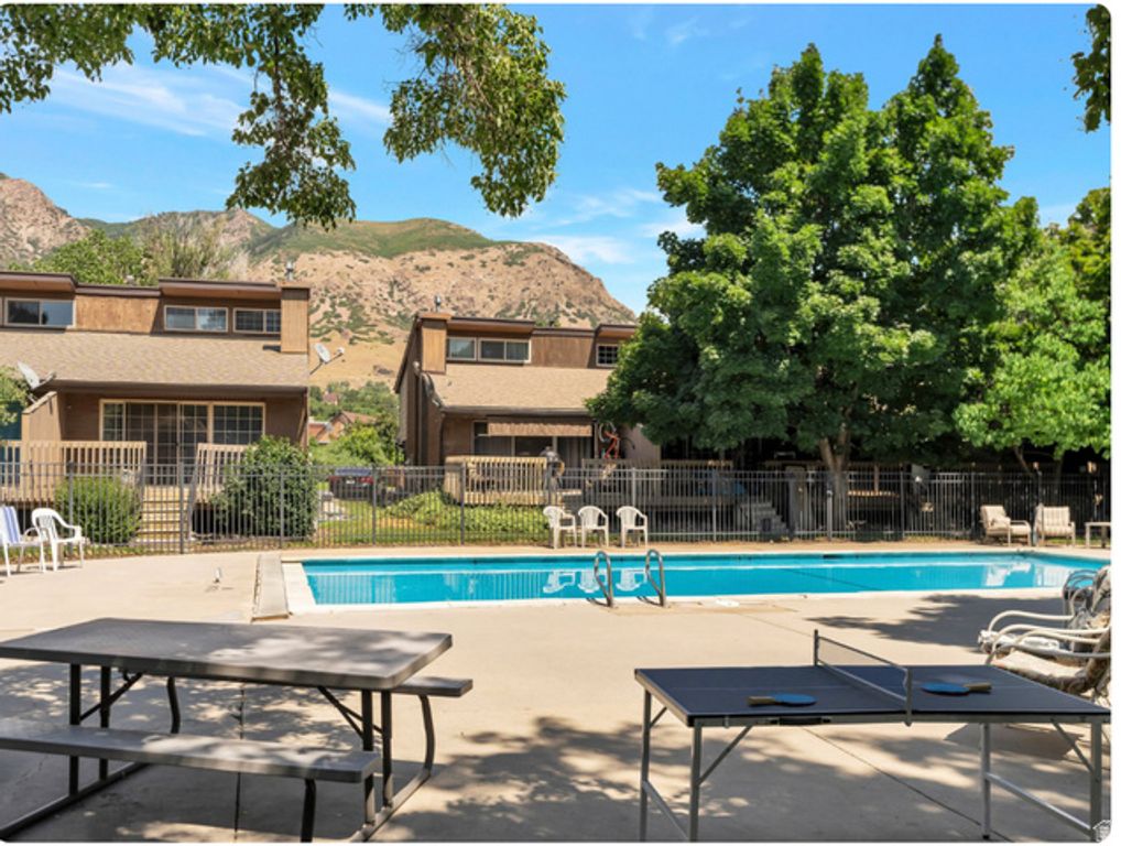 Image 33 of property listing at 1332 MILLCREEK DR #1, Ogden, UT 84404