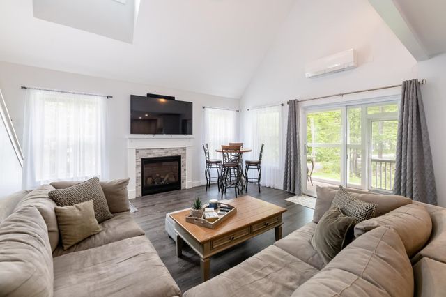 93 White Birch Drive, Gilford, NH 03249
