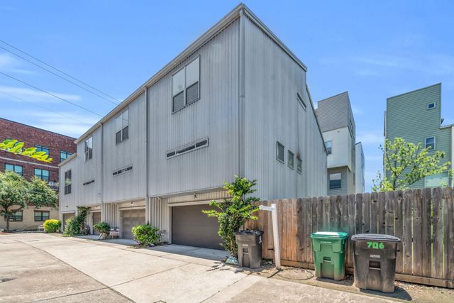 708 Ruthven Street, Houston, TX 77019