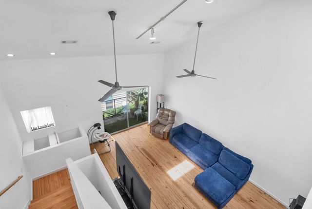708 Ruthven Street, Houston, TX 77019
