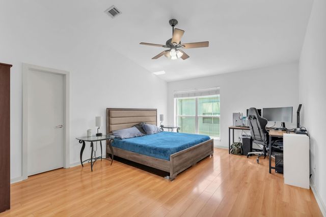 708 Ruthven Street, Houston, TX 77019