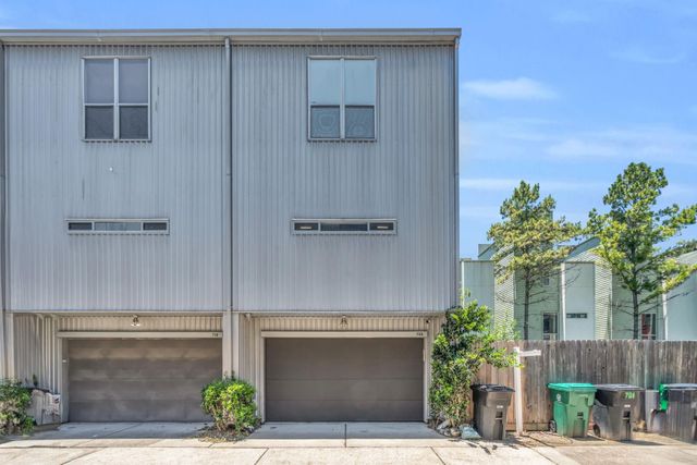 708 Ruthven Street, Houston, TX 77019