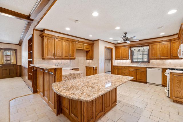 3100 HARMONY Street, Amarillo, TX 79106