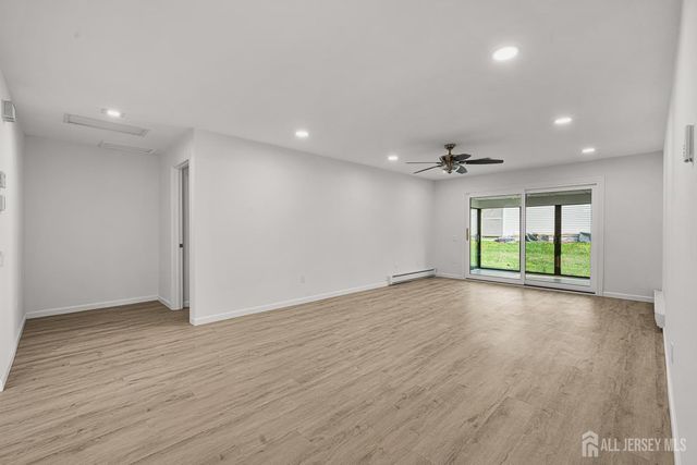 110-C Chatham Drive, Monroe, NJ 08831
