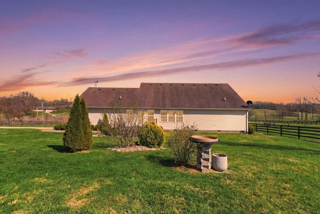 354 Locust Fork Road, Stamping Ground, KY 40379