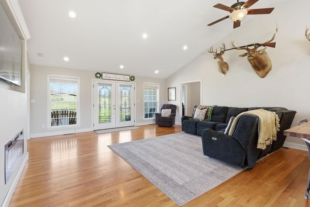 354 Locust Fork Road, Stamping Ground, KY 40379