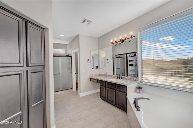 4111 E MOLLY Lane, Cave Creek, AZ 85331