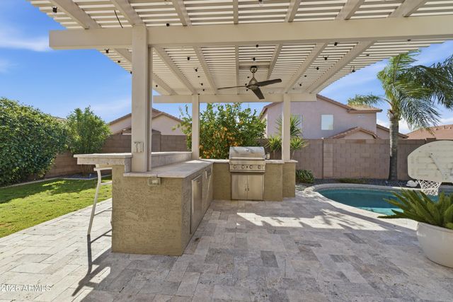 4111 E MOLLY Lane, Cave Creek, AZ 85331