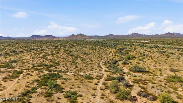 4111 E MOLLY Lane, Cave Creek, AZ 85331