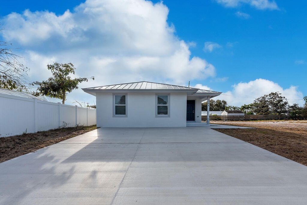 4959 SE PRIMROSE Way 1, Stuart, FL 34997