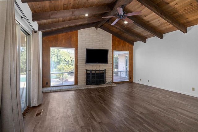 2137 Candlewood Pl, Riverbank, CA 95367