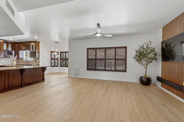 6633 WIND RIDGE Drive, El Paso, TX 79912