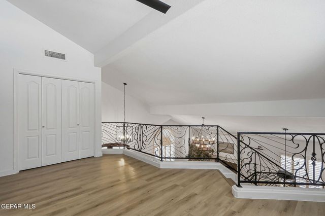 6633 WIND RIDGE Drive, El Paso, TX 79912