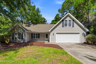 122 Pond View Circle, Hampstead, NC 28443