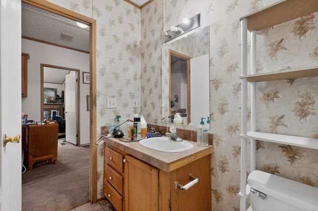 29 Knight Lane SE, Albuquerque, NM 87123