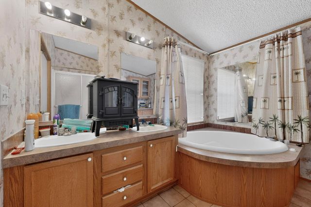 29 Knight Lane SE, Albuquerque, NM 87123