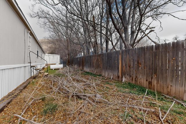 29 Knight Lane SE, Albuquerque, NM 87123