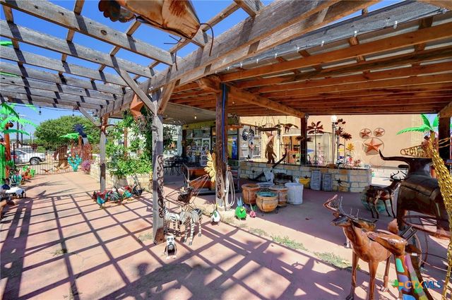 100 W Main Street, Johnson City, TX 78636