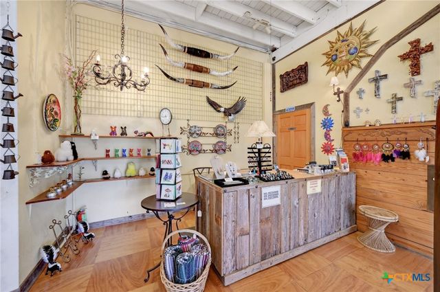 100 W Main Street, Johnson City, TX 78636