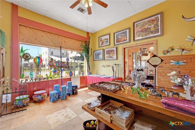 100 W Main Street, Johnson City, TX 78636