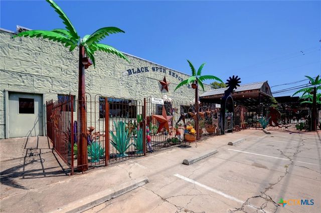 100 W Main Street, Johnson City, TX 78636