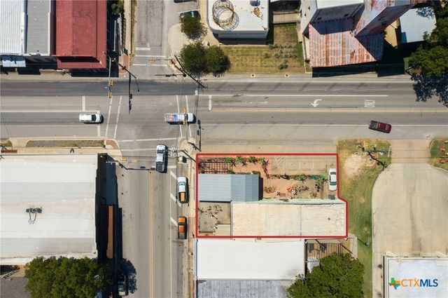 100 W Main Street, Johnson City, TX 78636