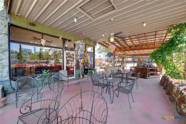 100 W Main Street, Johnson City, TX 78636