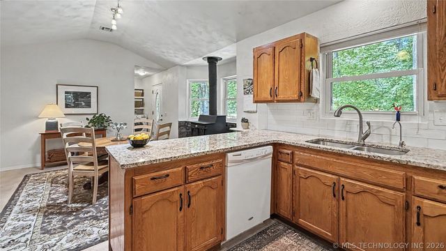 202 Alder Way, Tahlequah, OK 74464