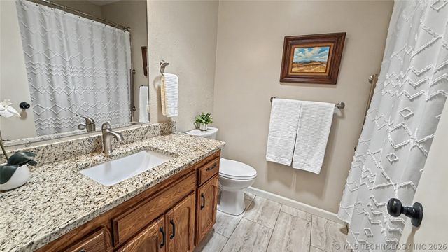 202 Alder Way, Tahlequah, OK 74464