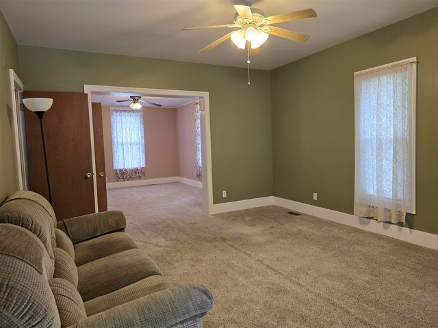 315 E Center Street, Concord, MI 49237
