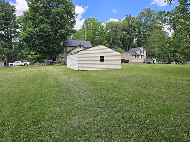 315 E Center Street, Concord, MI 49237