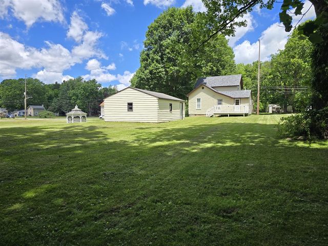 315 E Center Street, Concord, MI 49237