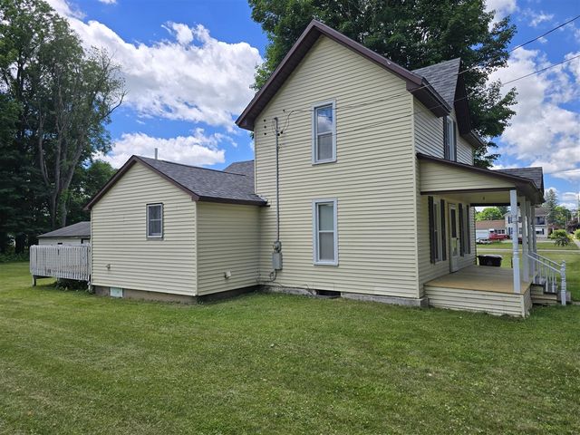 315 E Center Street, Concord, MI 49237