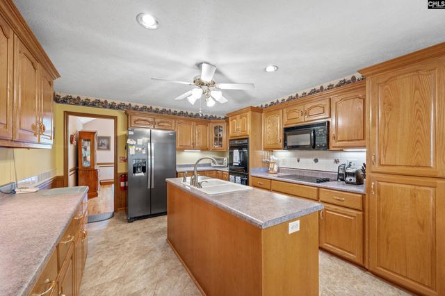 120 Little Saluda Lane, Batesburg, SC 29006