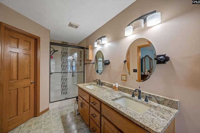 120 Little Saluda Lane, Batesburg, SC 29006